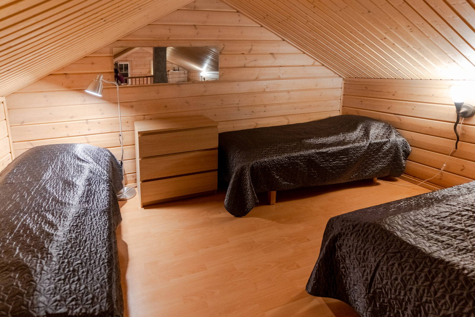 Parven majoitustiloja, mökki Kilpisjärvi vuokra majoitus