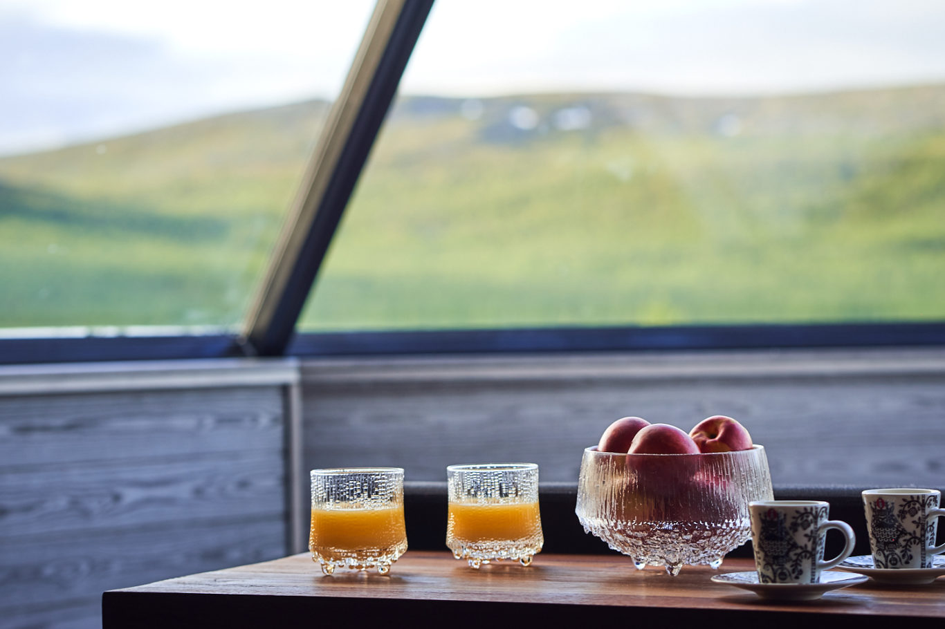Arctic Land Adventure glass igloo breakfast