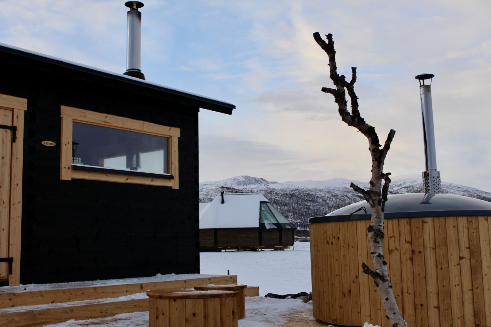 Arctic Land Adventure sauna and glass igloos